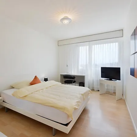 Apaliving - Budgethotel Отель